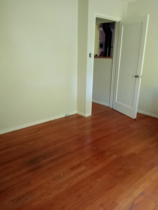 S's room