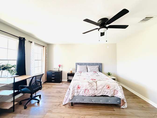 Vivian's room