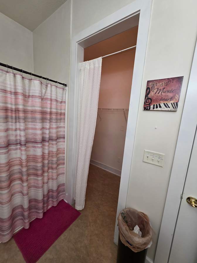 CL&C Property Management and Consulting's room