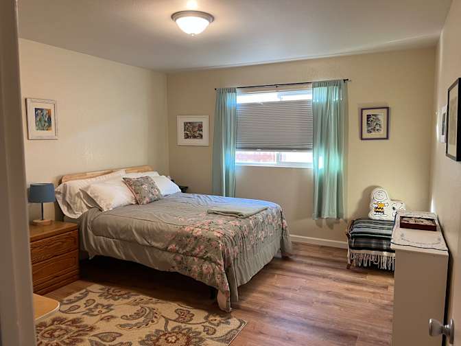 Anna's room