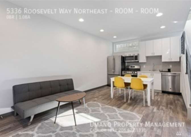 Umano Property Management's room
