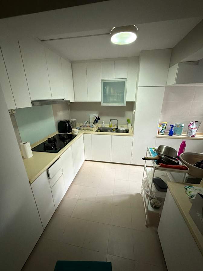 Mr Shubh Sethi's room