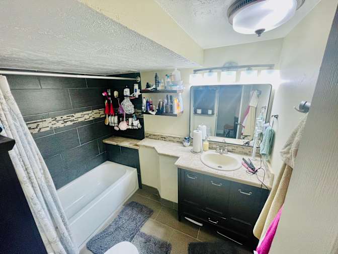 Julianne's room