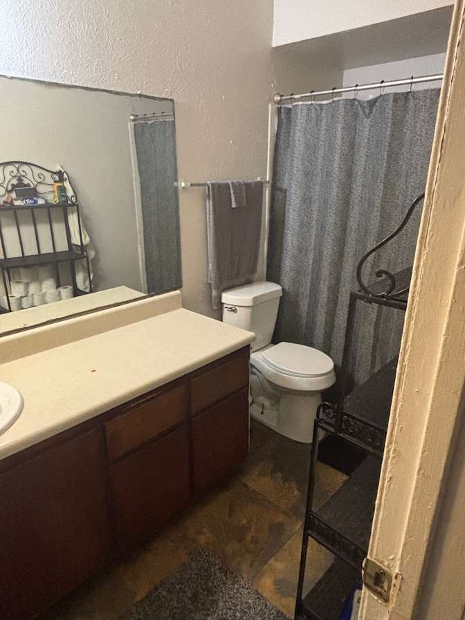 Darral Mays's room