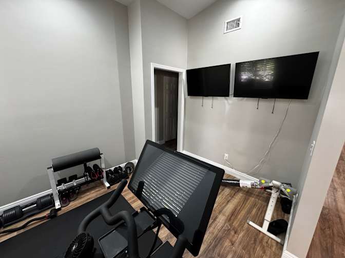 Brett's room