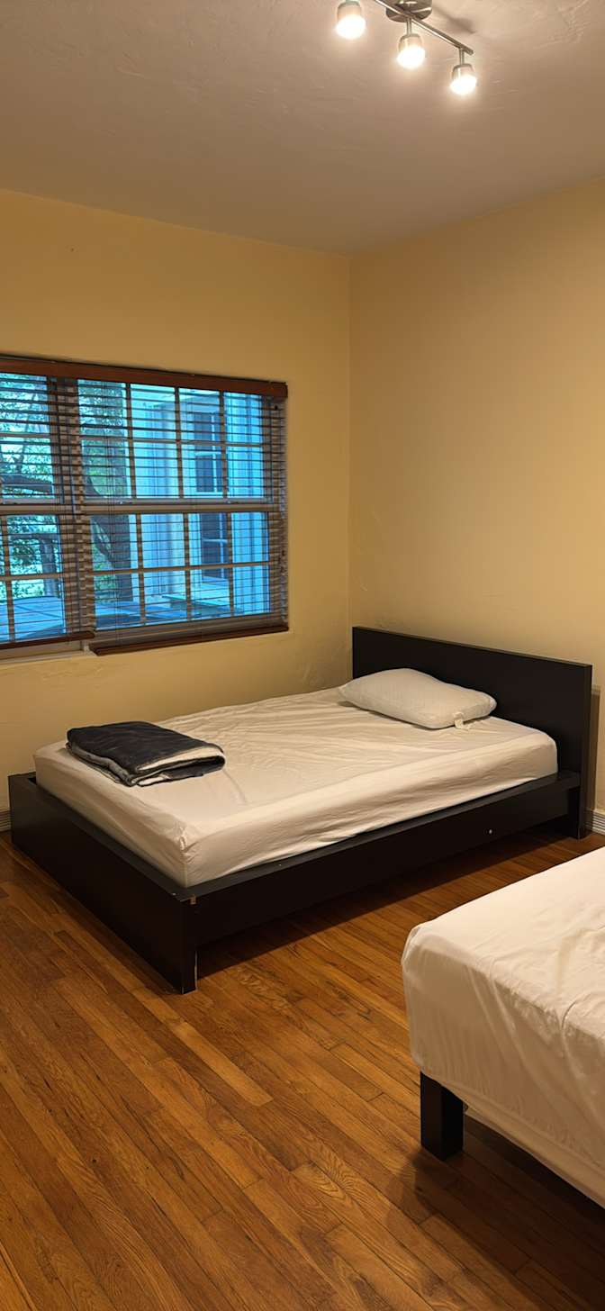 Yasemin's room