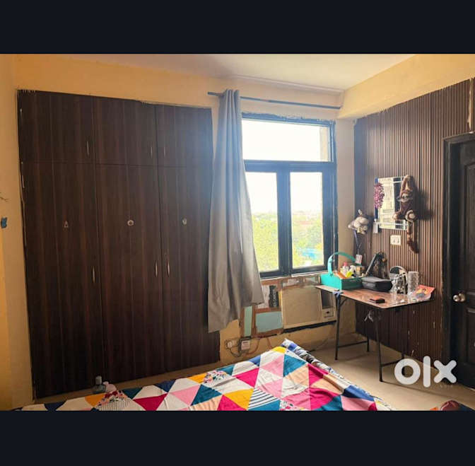 Maitri's room