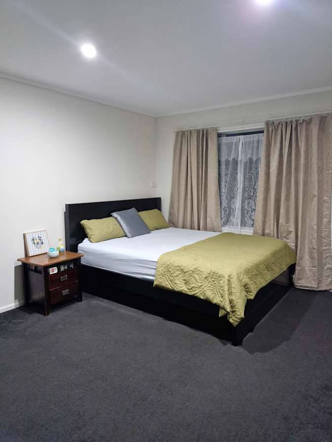 Poonam's room