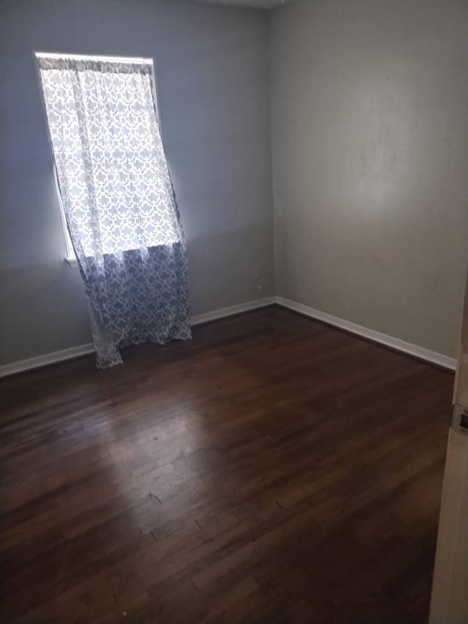 Aalliyah Morales's room
