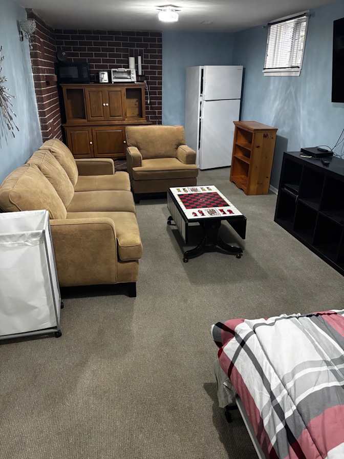 Val Zietsma's room