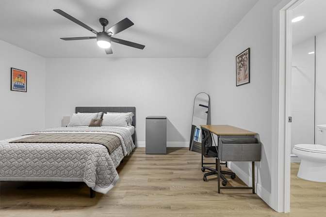 PadSplit's room