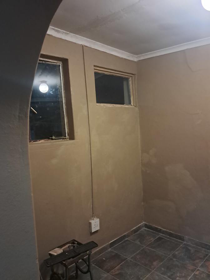 Llewellyn Green's room