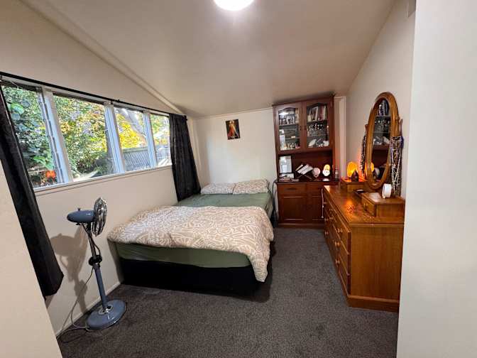 Roy Abraham's room