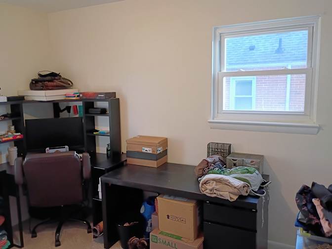 Chatting's room