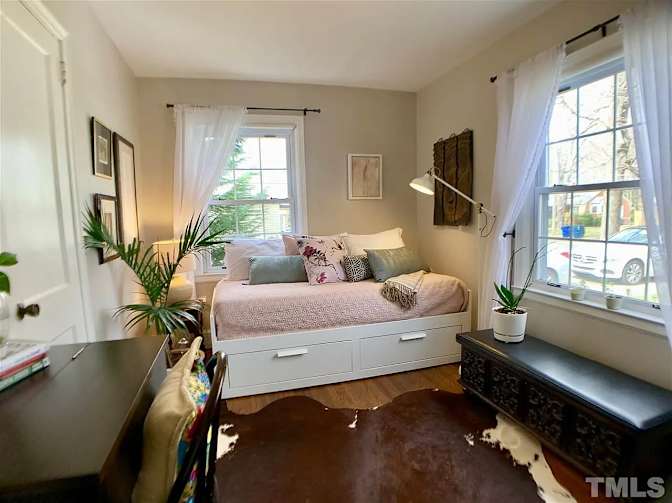 Julia's room