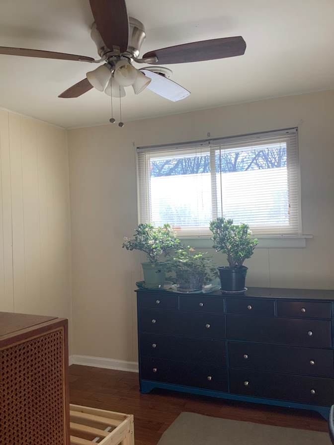 JEANNE's room