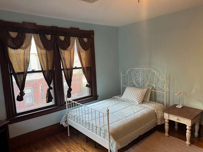 Rosario's room