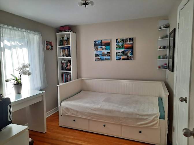 Haseeb's room