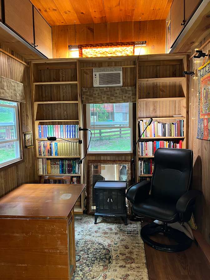 Eric Santagada's room