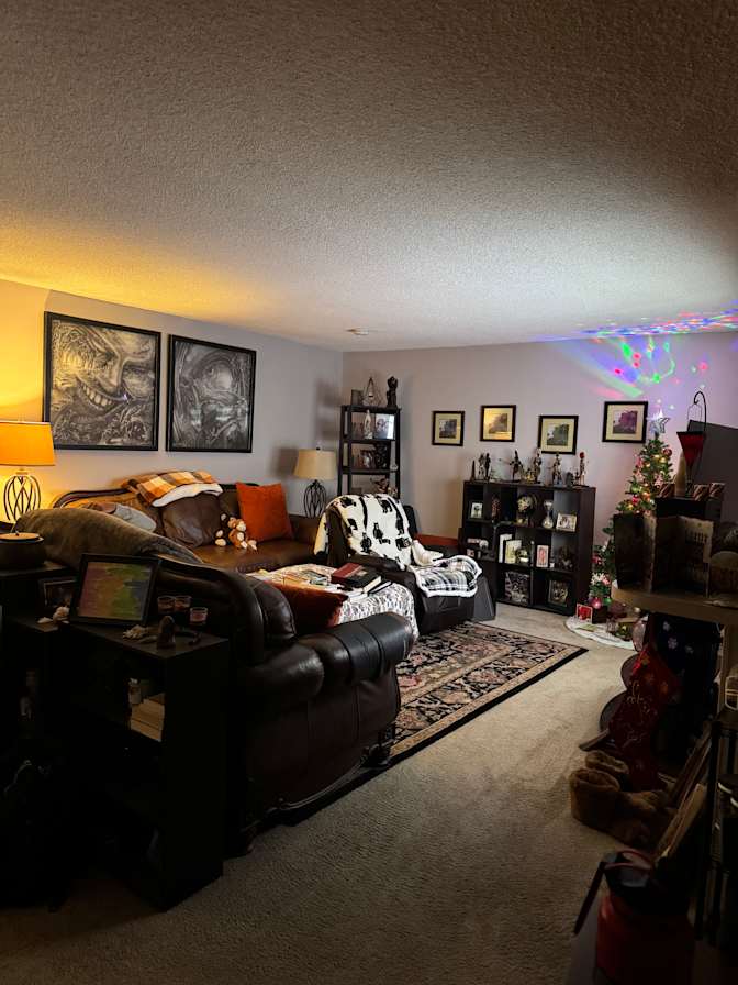 Jon's room