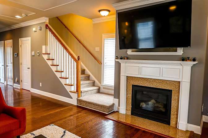 Alcove Rooms's room