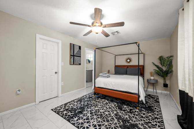PadSplit's room