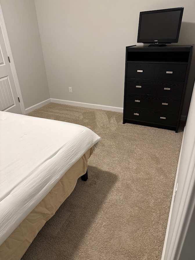 Tara Parker's room