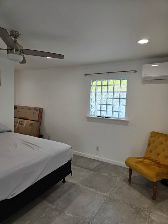 Dana Jones's room