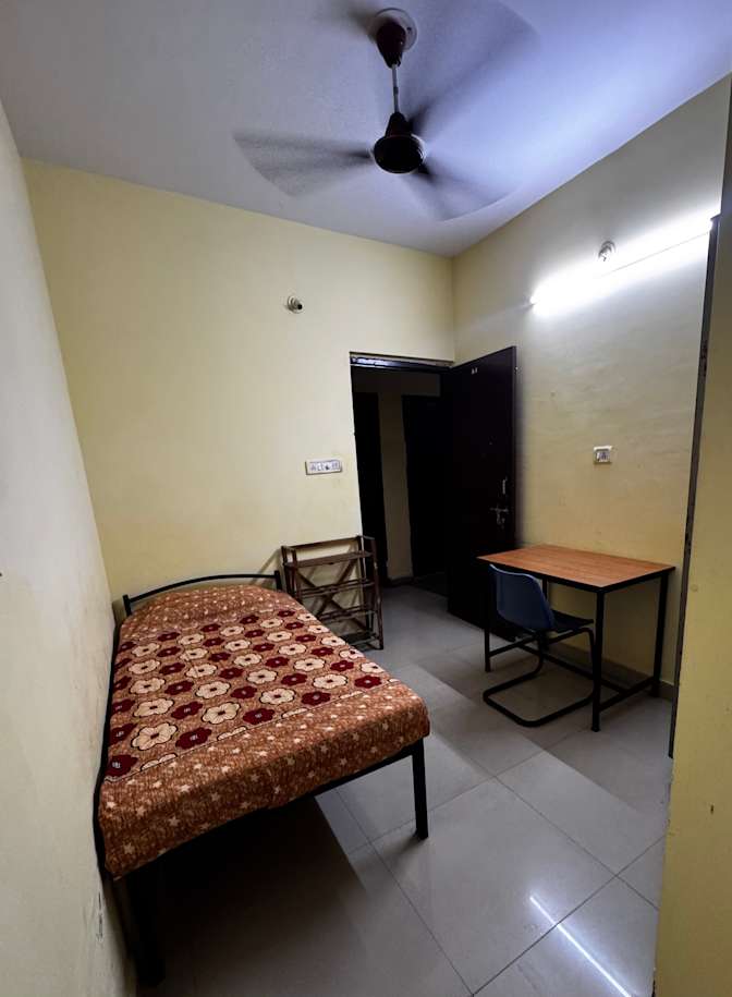 Khushboo's room