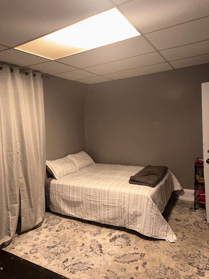 ALFONDA's room