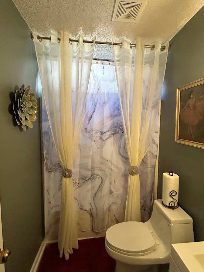 Shonnatha Peters's room