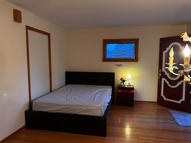 Devan's room