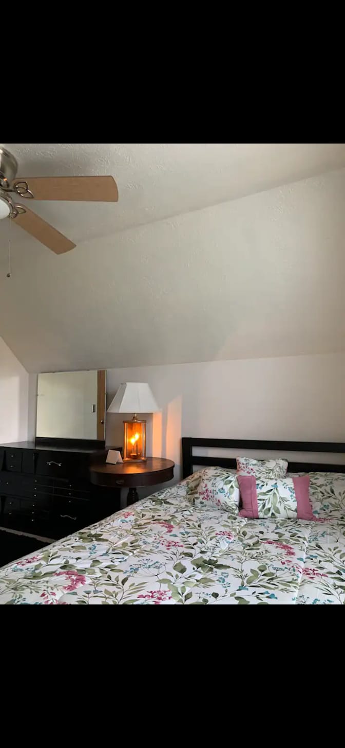 Samuel's room