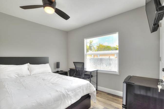 PadSplit's room