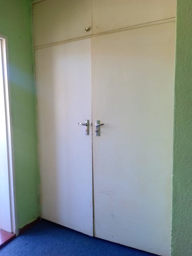 Qiyaam's room