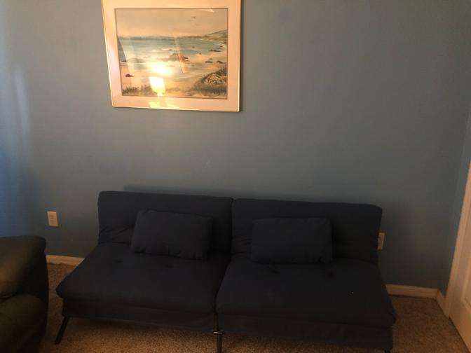 Lee's room