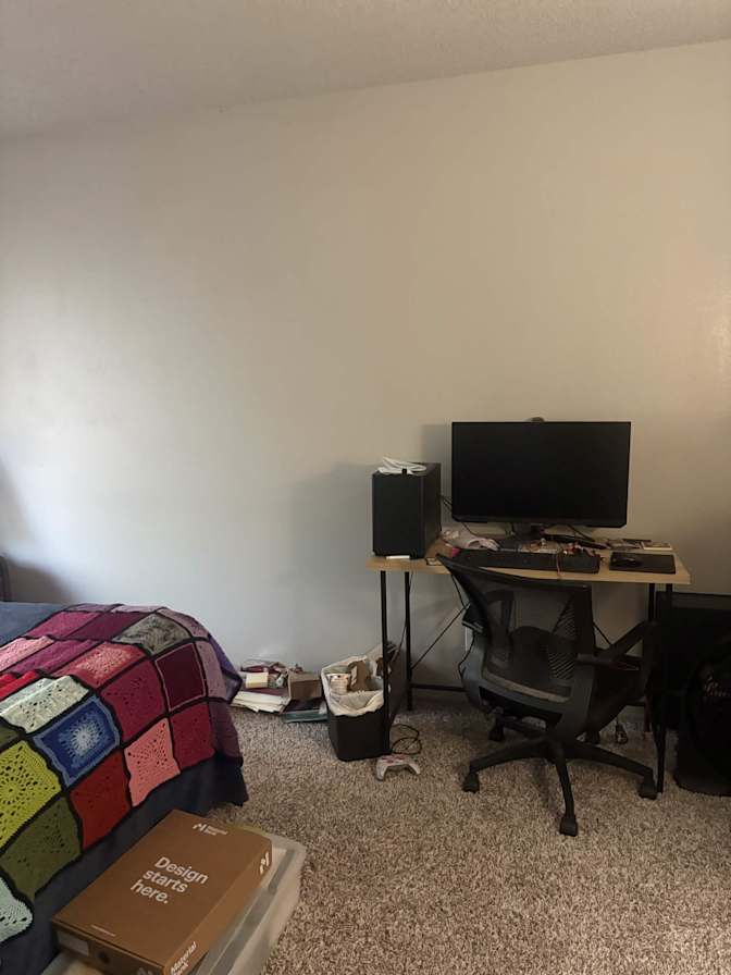 Taj's room