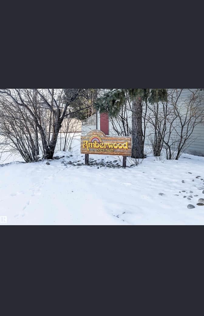 Kimber-Leigh Holland's room