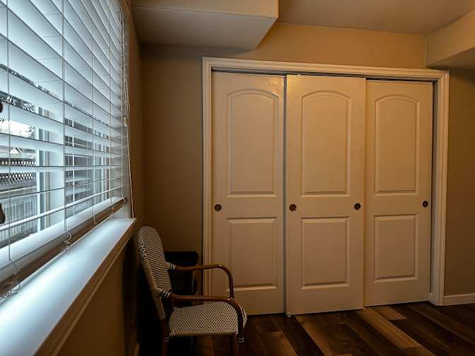 Tam's room