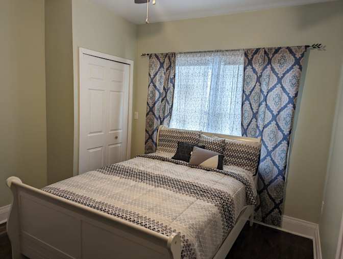 Alford's room