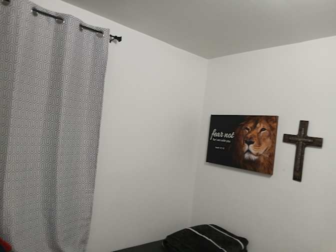 Katiusca M Guzmán Sánchez's room