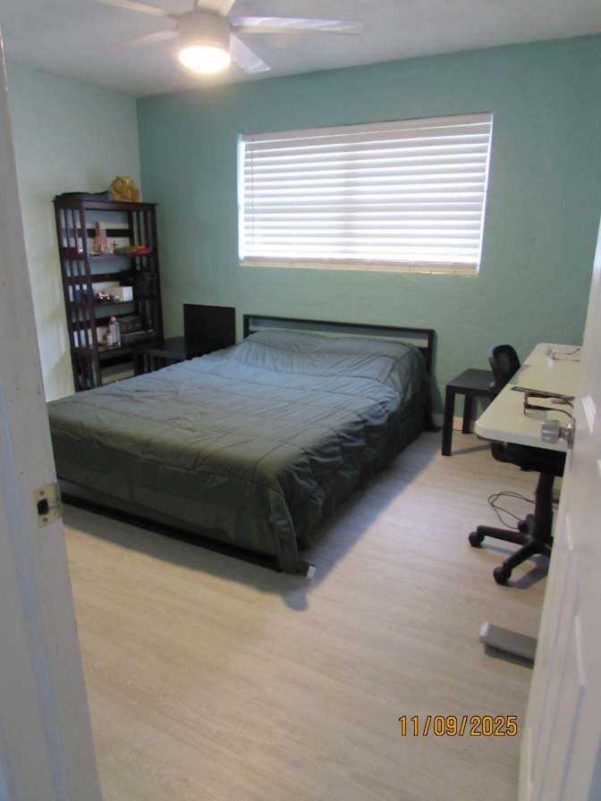 JuanD's room