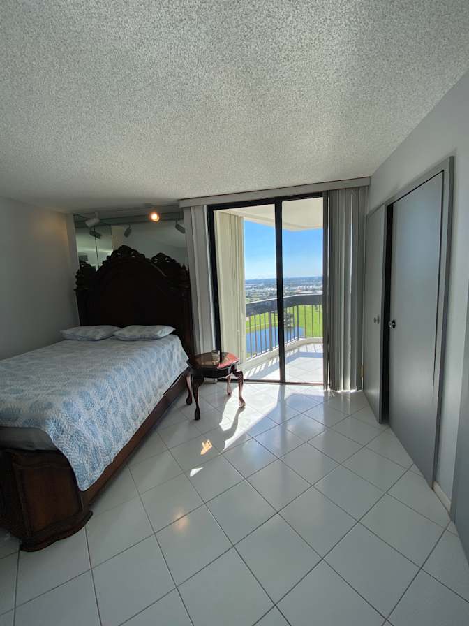 Shirley's room