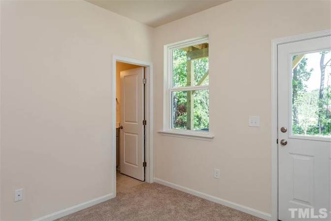 Alcove Rooms's room