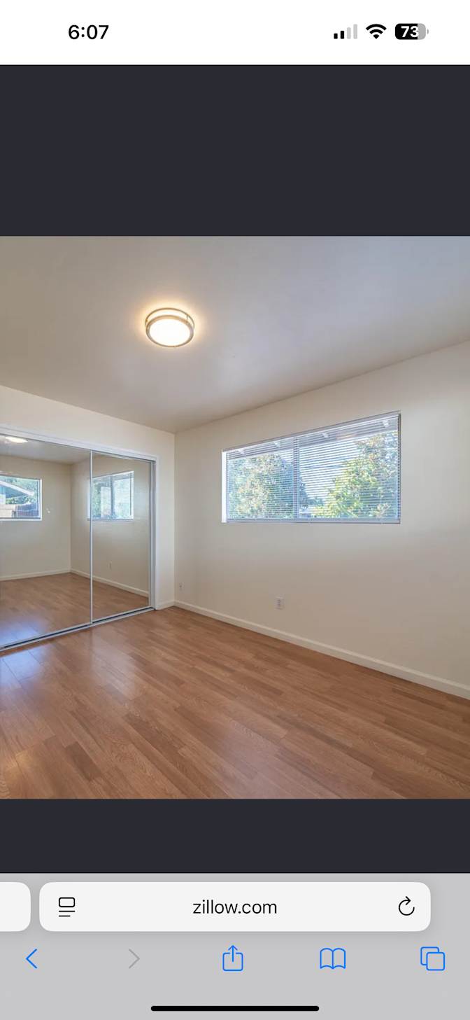 Levi's room