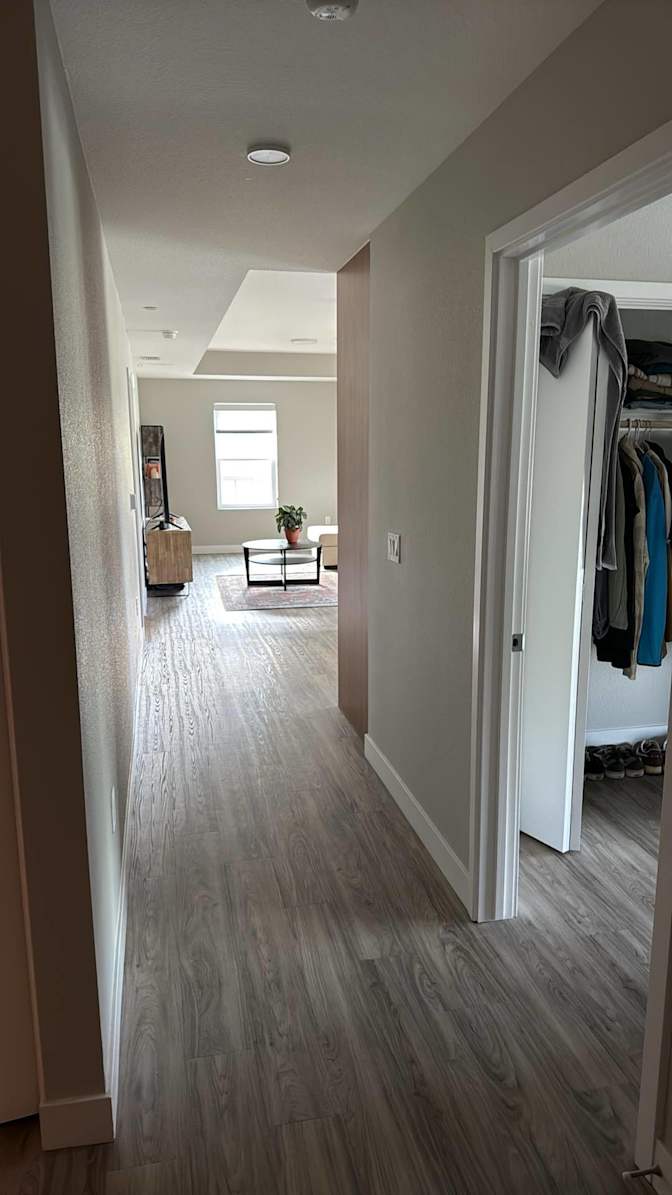 Yan's room