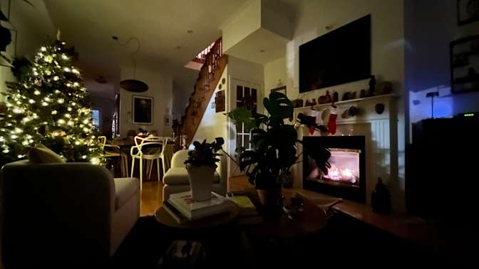 Tom's room