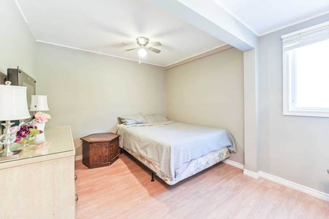 CATHERINE ZHANG's room