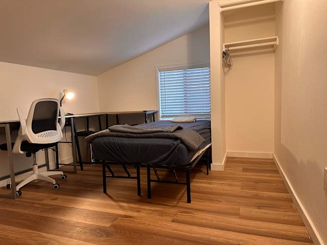 Tam's room