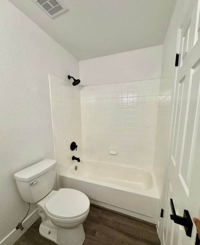 Jennifer's room